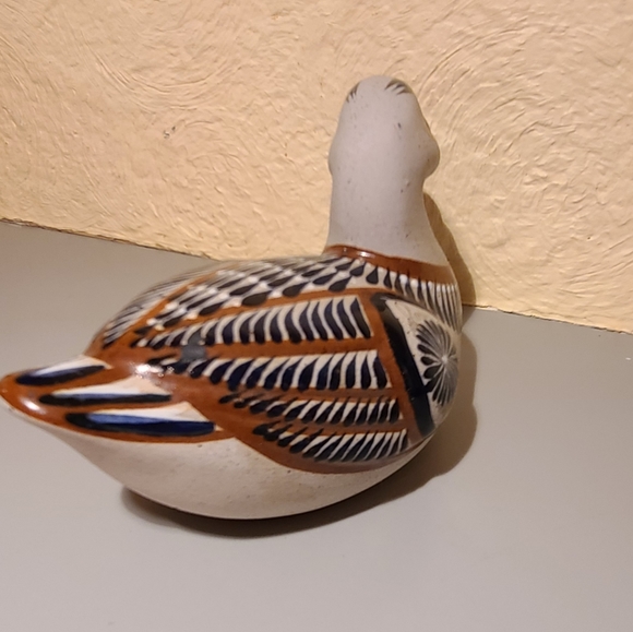 Mexican Tonala hand Painted Duck - Picture 4 of 6